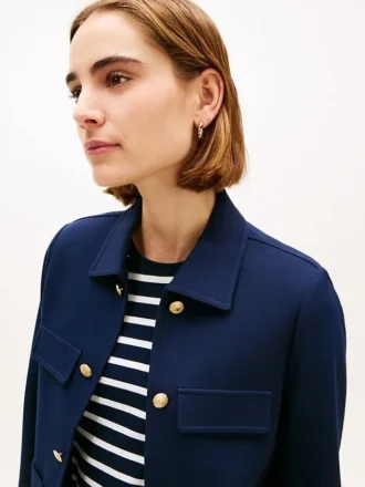 Ponte-Jacke mit mehreren Taschen und goldenen Knöpfen