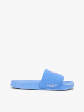 Pool-Slides aus Canvas mit Schriftzug-Monogramm
