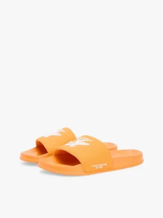 Pool-Slides aus Canvas mit Schriftzug-Monogramm