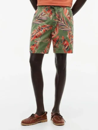 Regular Fit 7″ Shorts mit tropischem Print
