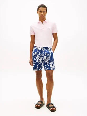 Regular Fit 7″ Shorts mit tropischem Print
