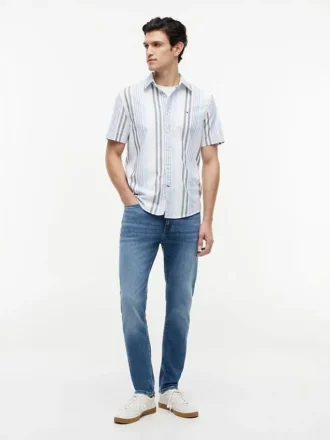 Regular Fit Gestreiftes Oxford-Hemd Regular Fit Gestreiftes Oxford-Hemd