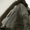 Rucksack mit Klappe aus Wildleder Rucksack mit Klappe aus Wildleder