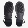 Sandalen aus Leder mit Metallic-Akzenten Sandalen aus Leder mit Metallic-Akzenten