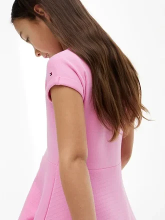 Skaterkleid für Kinder mit tonalem Flaggenlogo
