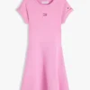 Skaterkleid für Kinder mit tonalem Flaggenlogo Skaterkleid für Kinder mit tonalem Flaggenlogo