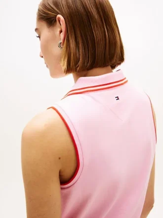Slim Fit Ärmelloses Polohemd mit Schriftzug-Monogramm