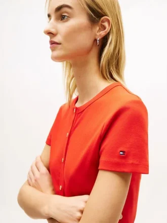 Slim-Fit-T-Shirt mit Knöpfen