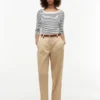 Slim-Fit-T-Shirt mit U-Boot-Ausschnitt Slim-Fit-T-Shirt mit U-Boot-Ausschnitt