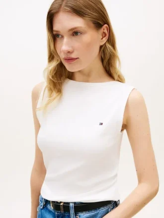 Slim Fit Tanktop mit Rippbündchen und U-Boot-Ausschnitt