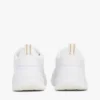 Sneaker aus grobem Leder mit gemischter Textur Sneaker aus grobem Leder mit gemischter Textur