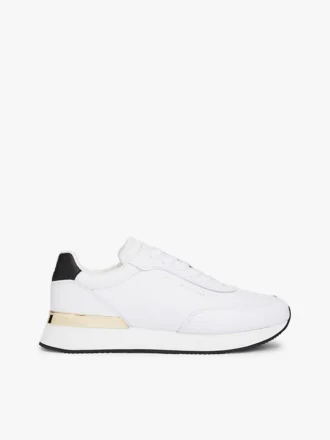 Sneaker aus Leder mit Metallic-Akzenten