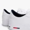 Sneaker aus vulkanisiertem Leder mit Flaggenstreifen Sneaker aus vulkanisiertem Leder mit Flaggenstreifen