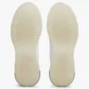 Sneaker aus Wildleder-Mix