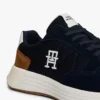 Sneaker aus Wildleder-Mix