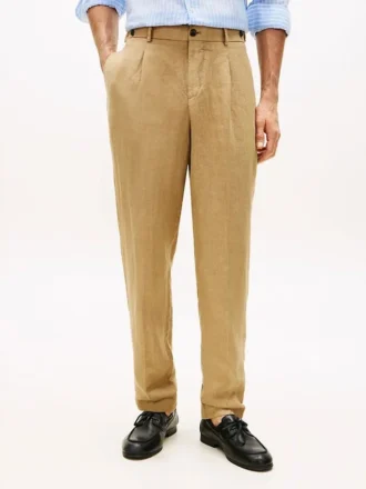 Stückgefärbte, konisch zulaufende Leinenhose Stückgefärbte, konisch zulaufende Leinenhose