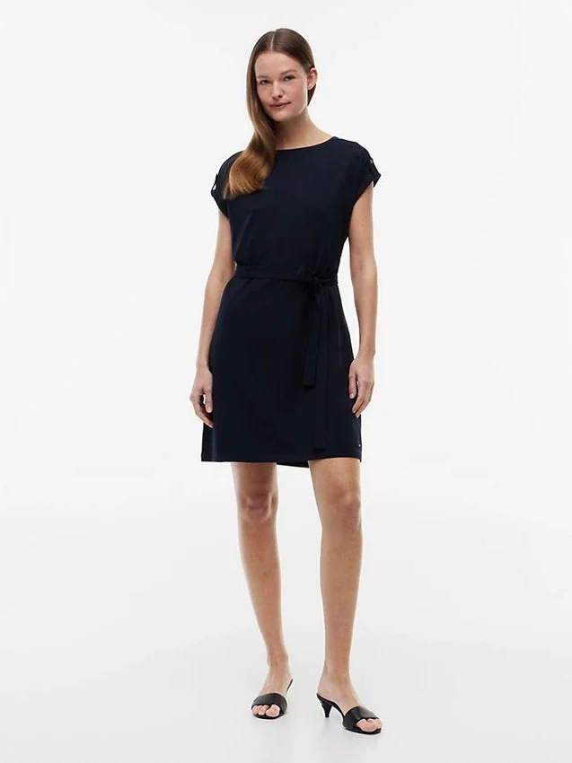 Stretch-Baumwollkleid mit Gürtel Stretch-Baumwollkleid mit Gürtel
