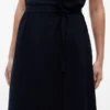 Stretch-Baumwollkleid mit Gürtel Stretch-Baumwollkleid mit Gürtel