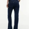 Stretch-Bootcut-Jeans mit mittlerer Leibhöhe Stretch-Bootcut-Jeans mit mittlerer Leibhöhe