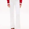 Stretch-Jeans mit mittlerer Leibhöhe und ausgestelltem Bein Stretch-Jeans mit mittlerer Leibhöhe und ausgestelltem Bein