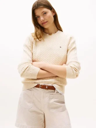 Strickpullover mit Zopfmuster