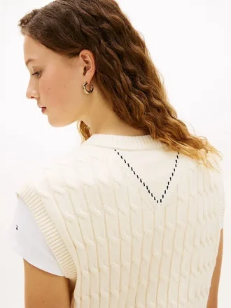 Strickweste mit V-Ausschnitt