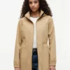 Sturmjacke mit Kapuze Sturmjacke mit Kapuze