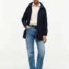 Sturmjacke mit Kapuze Sturmjacke mit Kapuze