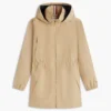 Sturmjacke mit Kapuze Sturmjacke mit Kapuze