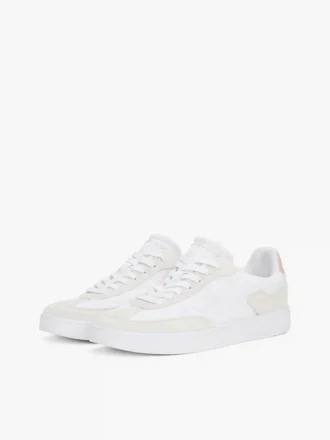 Suede Heritage Sneaker