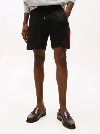 Sweatshorts mit Flaggenlogo