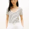 T-Shirt aus Leinenmischung mit U-Ausschnitt T-Shirt aus Leinenmischung mit U-Ausschnitt