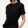 T-Shirt aus Slub-Baumwolle mit Bindeband vorne T-Shirt aus Slub-Baumwolle mit Bindeband vorne