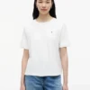 T-Shirt aus verschiedenen Materialien mit Bindeband
