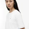 T-Shirt aus verschiedenen Materialien mit Bindeband