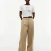 T-Shirt mit floralem H-Logo T-Shirt mit floralem H-Logo