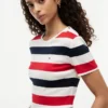 T-Shirt mit Rundhalsausschnitt und Rugby-Streifen