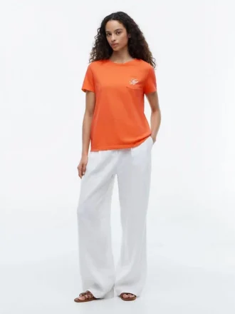 T-Shirt mit Schriftzug-Monogramm auf der Brust