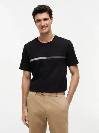 T-Shirt mit tonalem Flaggenlogo