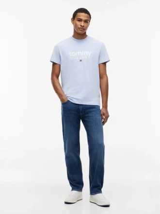 Tommy Jeans Logo Slim Fit T-Shirt