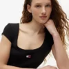 Tommy Jeans Maxikleid aus Rippstrick Tommy Jeans Maxikleid aus Rippstrick
