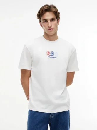 Tommy Jeans T-Shirt mit Multi-Crest-Logo
