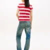 Tommy Jeans T-Shirt mit Streifen in Regular Fit Tommy Jeans T-Shirt mit Streifen in Regular Fit