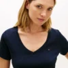 V-Ausschnitt „Favorite“ T-Shirt
