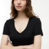 V-Ausschnitt „Favorite“ T-Shirt
