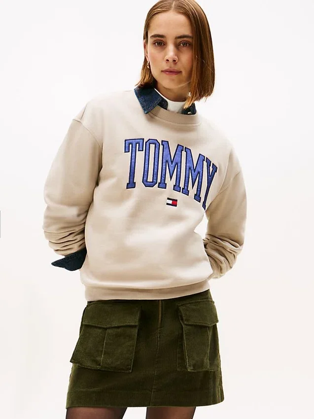 Varsity Tommy Logo Rundhals-Sweatshirt Varsity Tommy Logo Rundhals-Sweatshirt