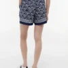 Voile-Shorts mit durchgehendem Schriftzug-Monogramm