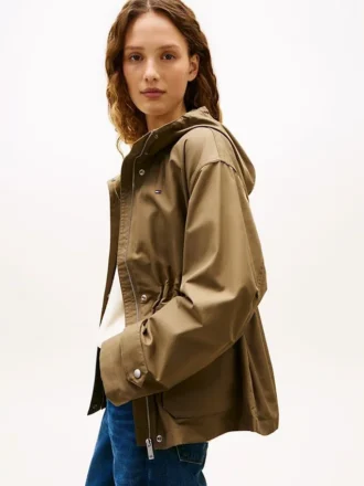 Wasserabweisender kurzer Parka mit Kapuze