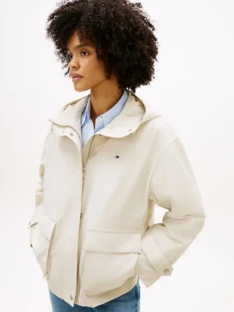 Wasserabweisender kurzer Parka mit Kapuze
