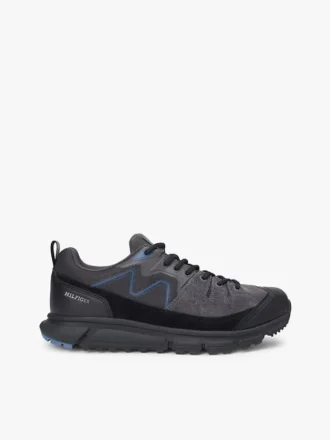 Wasserabweisender Tech-Sneaker aus Wildleder